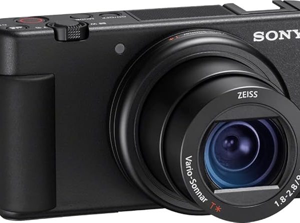 Sony ZV-1 Digital Camera for Content Creators, Vlogging and YouTube with Flip Screen, Built-in Microphone, 4K HDR Video, Touchscreen Display, Live Video Streaming, Webcam